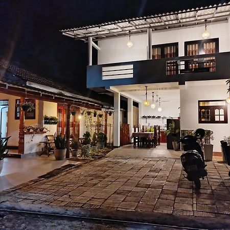 Little Villa Guest House Ahangama Buitenkant foto